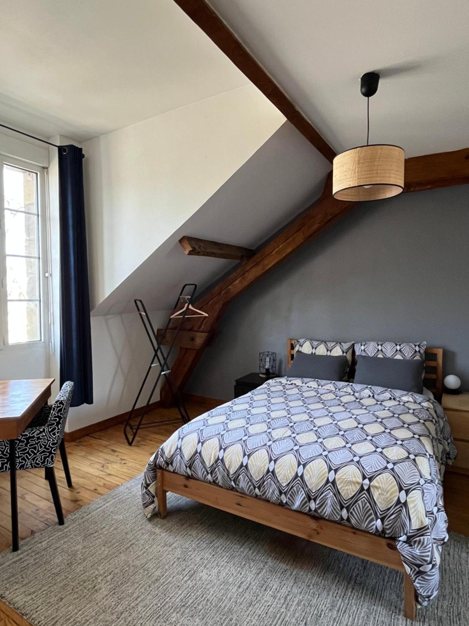 Duplex De Charme En Centre Ville Avec Terrasse Brive-la-Gaillarde Exterior foto